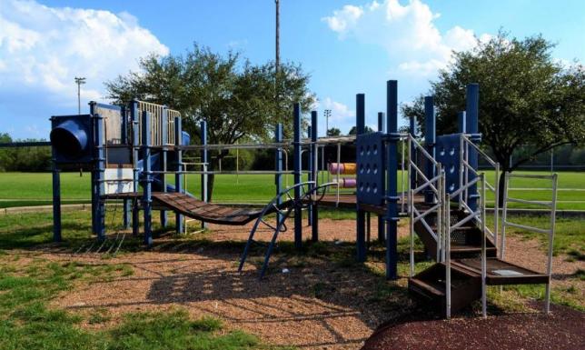 Dotacja na plac zabaw oraz siłownię w Kaletniku