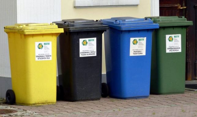 Od dziś wzrost opłat za odbiór śmieci Podwyżka opłat za śmieci, Podwyżka cen za odbiór śmieci