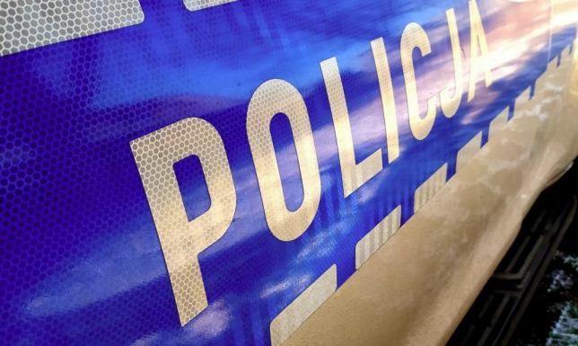 Pijany kierowca uciekał przed policją Policjanci z Suwałk zatrzymali nietrzeźwego kierowcę hondy, który próbował uciec