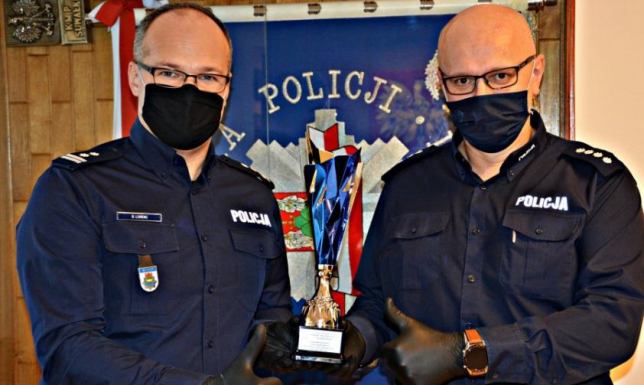Polski Związek Piłki Nożnej nagrodził policję z Suwałk