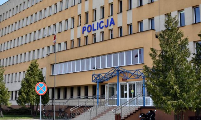 Suwalscy policjanci zatrzymali mężczyznę podejrzanego o kradzież perfum