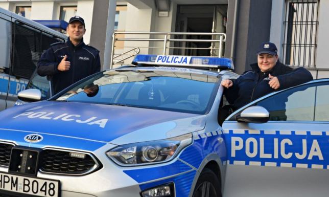 Suwalscy policjanci uratowali życie 59-latka