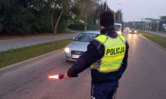 3 kierowców zdecydowało się prowadzić pojazd pod wpływem alkoholu