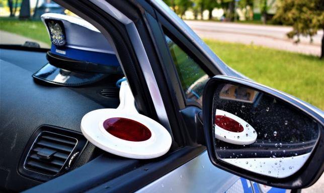 Zatrzymane dokumenty za niesprawne auta