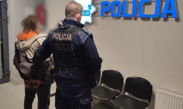 zatrzymali 27-latka podejrzewanego o podpalenie swojego brata