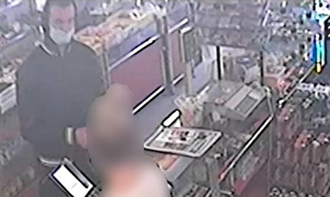 kradzież sklepowa w Augustowie przy ulicy Mickiewicza