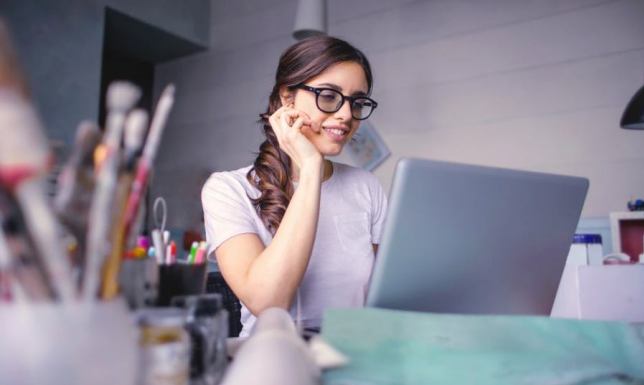 Agregator ofert pracy – narzędzie HR czy serwis ofert pracy?