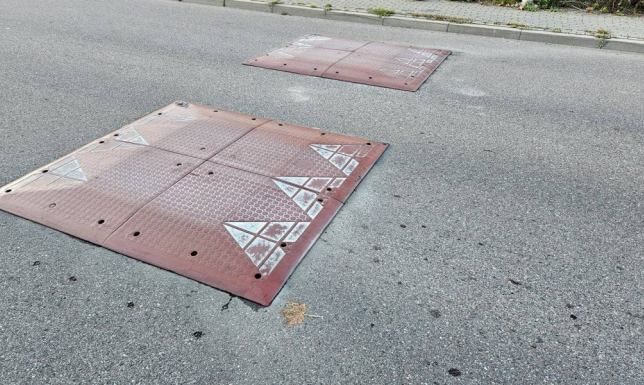 montaż progów zwalniających wymaga zgody właścicieli okolicznych posesji