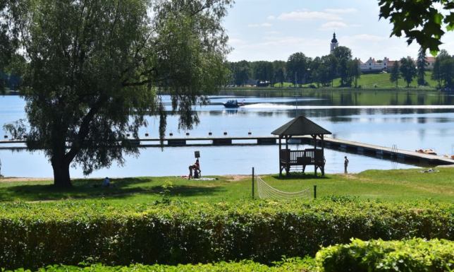 darmowe dojazdy komunikacją miejską do plaży PTTK w Starym Folwarku dla dzieci