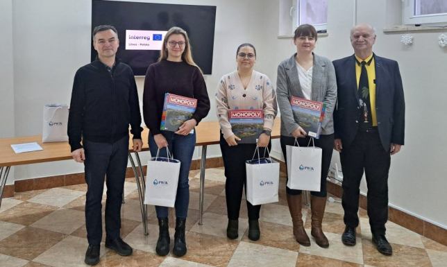 zwycięzcy konkursu „Co wiesz o wodzie z kranu w Suwałkach?”