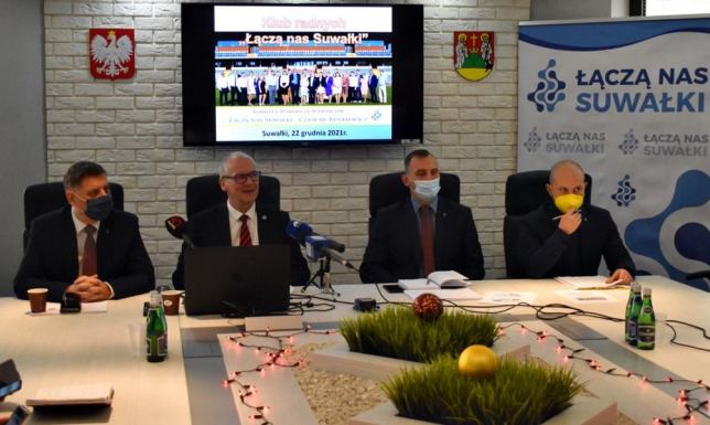 Klub radnych Łączą nas Suwałki o przedwyborczych obietnicach