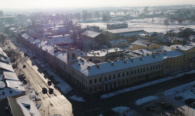 zwolnienie i zwrot opłaty za korzystanie z zezwoleń na sprzedaż napojów alkoholowych