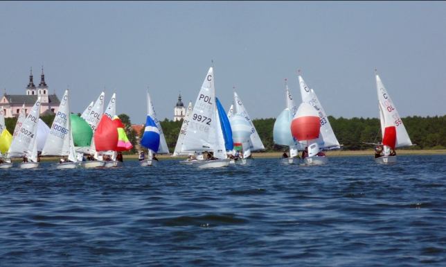 37 załóg z całej Polski rywalizowało w miniony weekend na Jeziorze Wigry