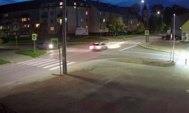 Sejneńscy policjanci poszukują świadków potrącenia pieszej