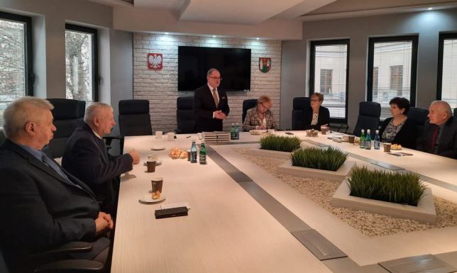 spotkanie prezydent Suwałk z Suwalską Radą Seniorów.