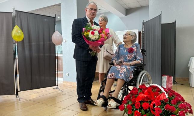 Pani Leokadia Regina Świacka obchodziła w czwartek (07.09) setne urodziny