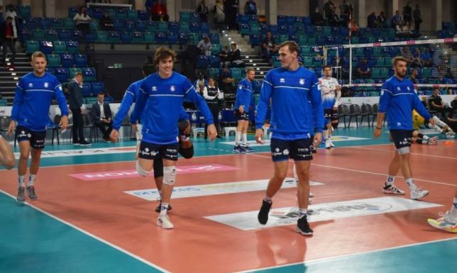 Koronawirus ponownie w drużynie Ślepska siatkarze Ślepska zakażeni koronawirusem