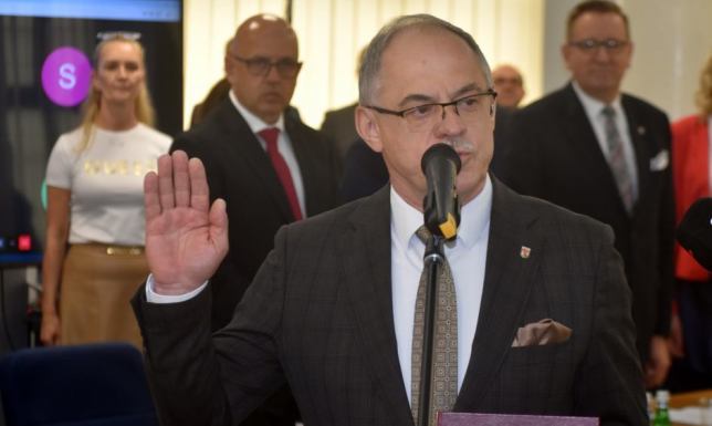 Obrady I sesji Rady Miejskiej w Suwałkach