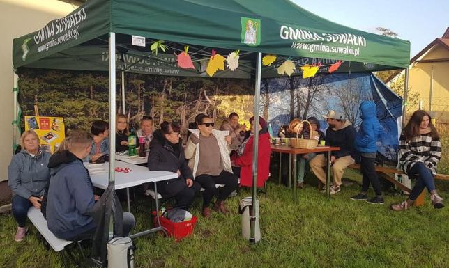W Sobolewie powitano jesień Przy muzyce i poczęstunku witano w sobotę jesień w Sobolewie