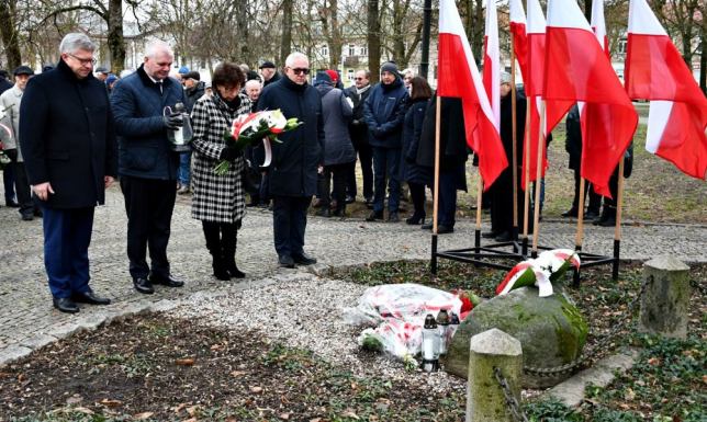 obchody 44. rocznicy wprowadzenia stanu wojennego w Polsce