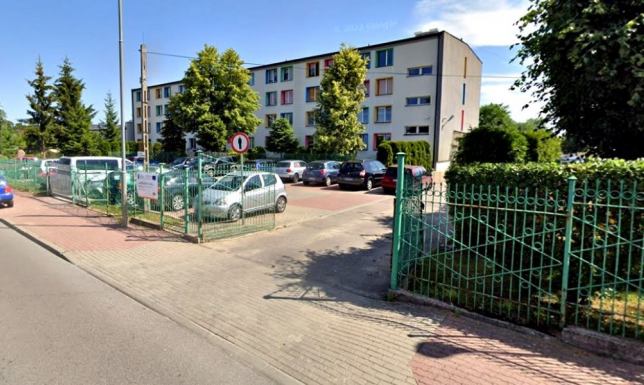  wyjazd z parkingu przy Specjalnym Ośrodku Szkolno-Wychowawczym