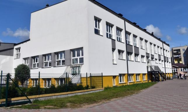 Przetarg na remont basenu w Szkole Podstawowej nr 10