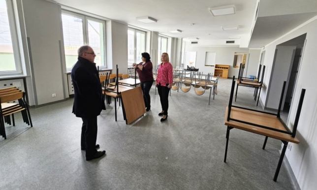Stołówka i kuchnia w SP4 po remoncie zakończył się remont stołówki i kuchni w Szkole Podstawowej nr 4
