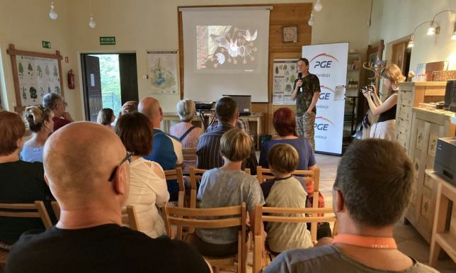 O nietoperzach i ludziach: co nas łączy, co fascynuje