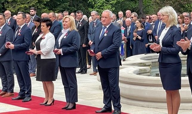 Witold Kowalewski odznaczony za działalność na rzecz samorządu terytorialnego w Polsce