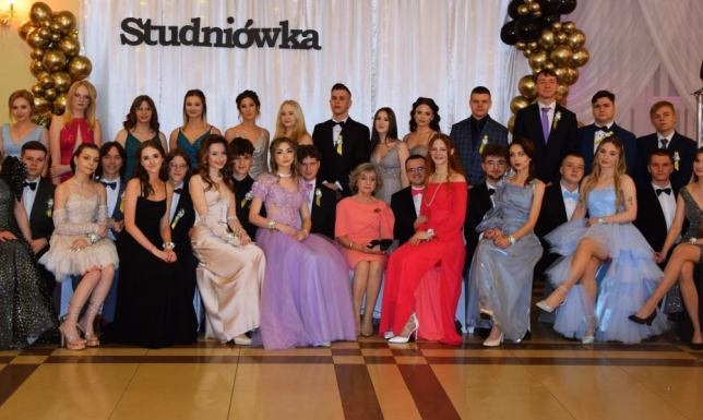 Studniówkowy sezon rozpoczął się w miniony weekend w Suwałkach