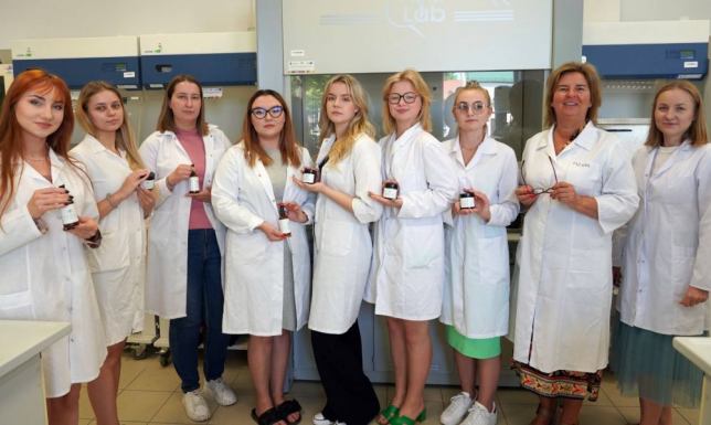 Kosmetyki studentek kosmetologii z Państwowej Uczelni Zawodowej w Suwałkach