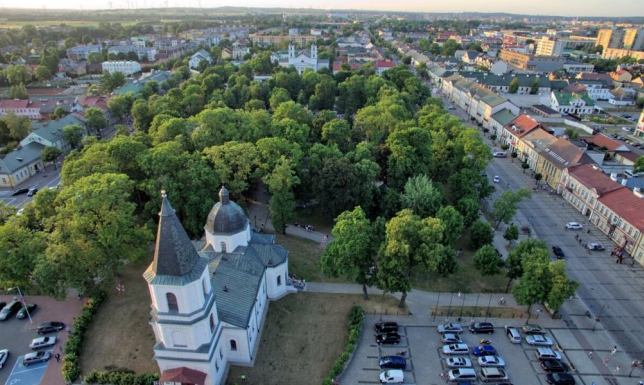 prace budowlane i konserwatorskie przy suwalskich budynkach zabytkowych