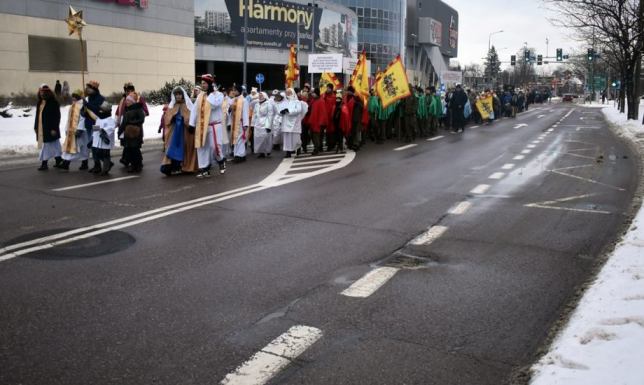 Utrudnienia w ruchu drogowym związane z przejściem Orszaku Trzech Króli