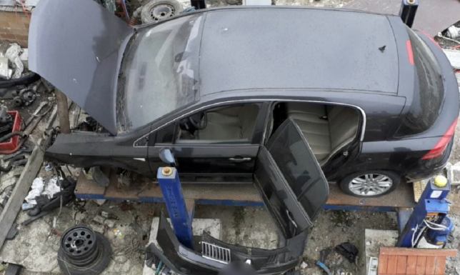 podejrzanych o kradzież pojazdów i paserstwo zatrzymali augustowscy kryminalni