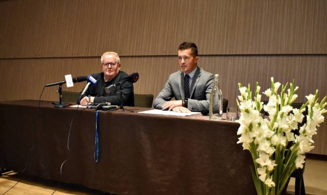 Pamiątkowe tablice olimpijczyków w Szelmencie