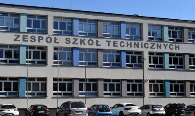 Rozbudowa i przebudowa budynku dydaktycznego ZST w Suwałkach