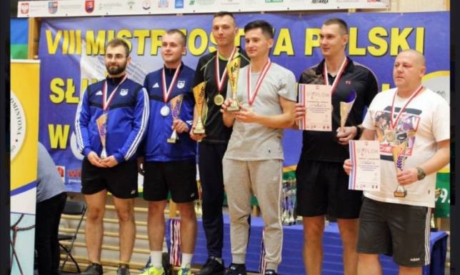Mateusz Szwejkowski wygrał turniej w badmintonie