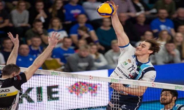 Rudzewicz i Takvam na dłużej w Ślepsku