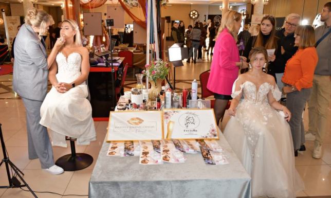 spotkania w jednym miejscu przedstawicielami całej branży ślubno-eventowej