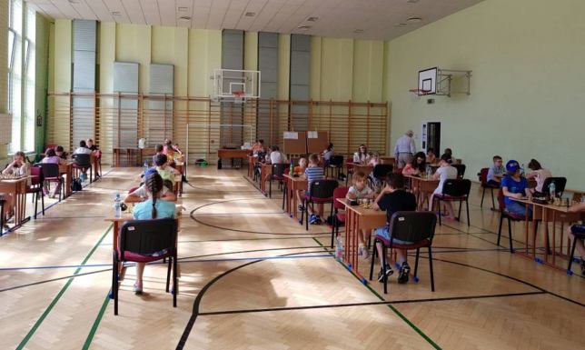 Szachiści rywalizują w Suwałkach