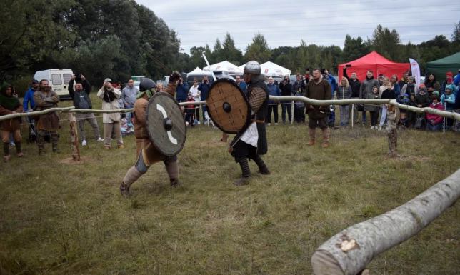 Drugi dzień Jaćwieskiego Festynu Archeologicznego w Suwałkach