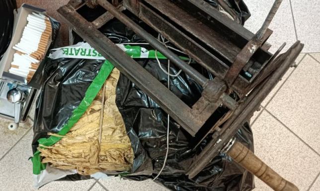 60 kilogramów suszu tytoniowego zabezpieczyli policjanci z Suwałk