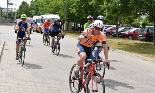 Charytatywny Ultramaraton Kolarski pn. „500 km+ na rowerach”. 