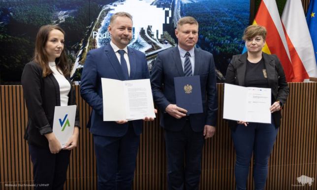 Autobusy elektryczne w PKS Nova Czternaście zeroemisyjnych pojazdów zostanie zakupionych przez spółkę PKS Nova