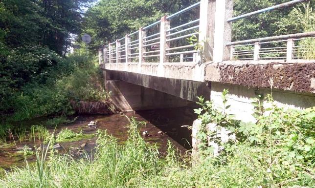 budowa nowego mostu przez rzekę Czarna Hańcza w miejscowości Potasznia