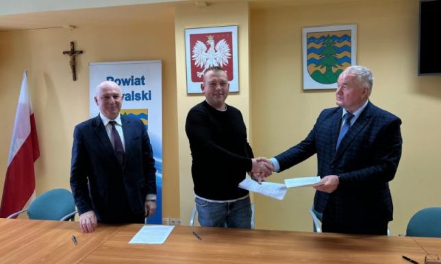 budowa drogi dla pieszych w ciągu drogi powiatowej 