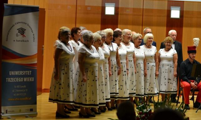 Uniwersytet III Wieku zainaugurował rok akademicki Stowarzyszenie Uniwersytet III Wieku zainaugurowało kolejny rok akademicki
