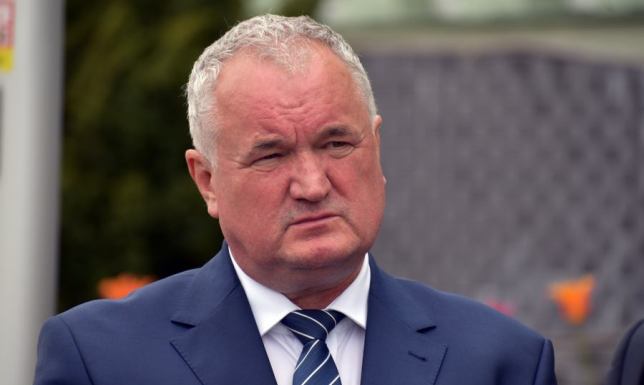 obrady I sesji nowo wybranej Rady Powiatu w Suwałkach 