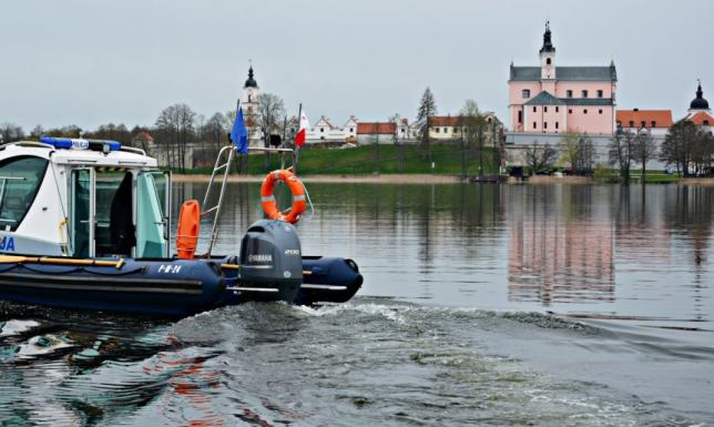 Suwalscy policjanci rozpoczęli patrole na wodach