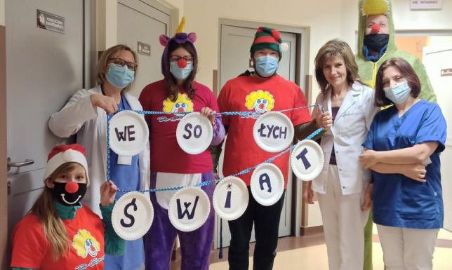 Fundacja dr Clown w Suwałkach, paczki dla szpitali